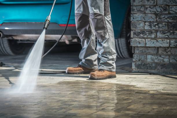 Best Gutter Cleaning  in Bloomfield, IN